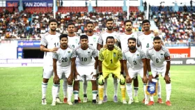 নির্ধারিত সময়ের আগেই নেপাল থেকে ফিরছে ফুটবল দল