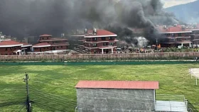 বাসভবন থেকে হেলিকপ্টারে মন্ত্রীদের সরিয়ে নিয়েছে সেনাবাহিনী