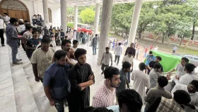 ডাকসু নির্বাচনে ভোট দেবেন যেভাবে