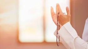 সকালে ঘুম থেকে উঠে যে দোয়া পড়তে বলেছেন নবীজি (সা.)