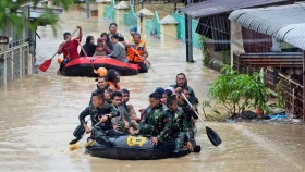 ইন্দোনেশিয়ায় আকস্মিক বন্যায় ১৯ জনের প্রাণহানি