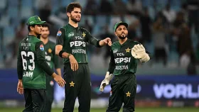ওমানকে ৯৩ রানে হারিয়ে পাকিস্তানের এশিয়া কাপ শুরু