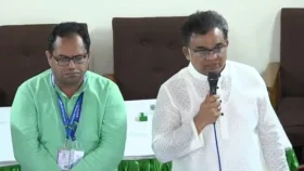 নির্বাচন কমিশনের যেকোনও প্রয়োজন আমি পূরণ করবো : জাবি উপাচার্য