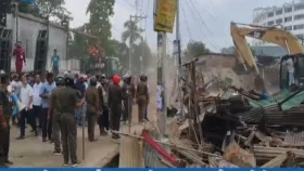 গাজীপুরে বন রক্ষায় ৪০০ অবৈধ স্থাপনা উচ্ছেদ 