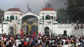 নেপালে বিক্ষোভে নিহত বেড়ে ৭২