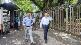 হাসিনার বিরুদ্ধে মাহমুদুর রহমানের সাক্ষ্যগ্রহণ শুরু