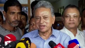 জনগণের ম্যান্ডেট ছাড়া রাজপথের কর্মসূচি গণতন্ত্রকে বাধাগ্রস্ত করবে: আমীর খসরু