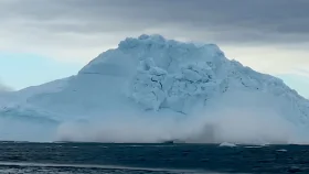 ঘুরে দাঁড়ানোর সময় এখনই