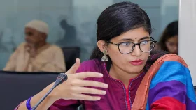 ডাকসুর ভোট ম্যানুয়ালি গণনার আবেদন উমামা ফাতেমার