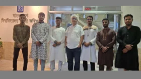 নভেম্বরের আগেই জবি শিক্ষার্থীদের সম্পূরক বৃত্তি দেওয়ার আশ্বাস ইউজিসি চেয়ারম্যানের