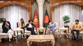 ফেব্রুয়ারিতে উৎসবমুখর নির্বাচন হবে: প্রধান উপদেষ্টা