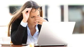 চোখের চাপ কমাবেন যেভাবে