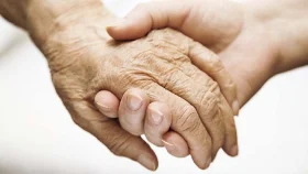 মা-বাবার হক আদায়ে করণীয়