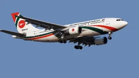 ভুলে মায়ের পাসপোর্ট নিয়ে সৌদি আরবে গিয়ে বিপাকে বাংলাদেশী পাইলট