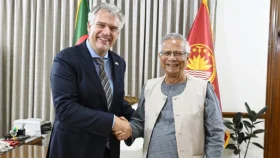 প্রধান উপদেষ্টার সঙ্গে নেদারল্যান্ডসের নতুন রাষ্ট্রদূতের সাক্ষাৎ