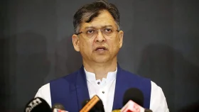 ছাত্র প্রতিনিধিদের সরকারের দায়িত্বে আসা সঠিক সিদ্ধান্ত হবে না: সালাহউদ্দিন