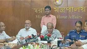 পূজায় আইনশৃঙ্খলা বাহিনী মাঠে নামবে বুধবার: স্বরাষ্ট্র উপদেষ্টা