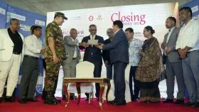 শক্তিশালী অর্থনীতি গড়ে তোলার আহ্বান বাণিজ্য উপদেষ্টার