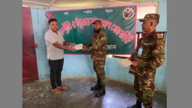 পূজো উৎসবে সেনাবাহিনীর আর্থিক সহায়তা ও নিরাপত্তা নিশ্চয়তা