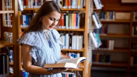 দৈনিক বই পড়ার স্বাস্থ্যকর ৭টি উপকারিতা&nbsp;