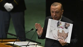 জাতিসংঘে গাজাবাসীর করুণ ছবি প্রদর্শন করলেন এরদোয়ান