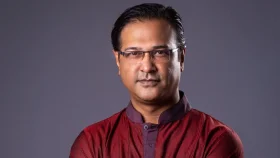 কুমিল্লা জেলা ক্রীড়া সংস্থার কাউন্সিলর কণ্ঠশিল্পী আসিফ 