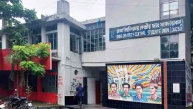 ব্যালট ছাপানো নিয়ে বিতর্ক, সন্দেহের অবসান চান ডাকসু প্রার্থীরা