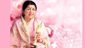 কিংবদন্তি শিল্পী লতা মঙ্গেশকরের জন্মদিন আজ 
