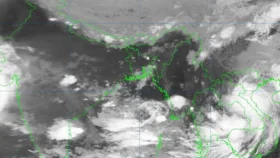 ৪৮ ঘণ্টার মধ্যে বঙ্গোপসাগরে লঘুচাপ সৃষ্টির আভাস