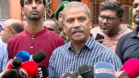 আ.লীগের কার্যক্রমের ওপর নিষেধাজ্ঞা প্রত্যাহারের সম্ভাবনা নেই: আইন উপদেষ্টা