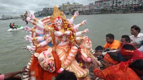 আজ দশমী, বিসর্জনে শেষ হবে দুর্গাপূজা