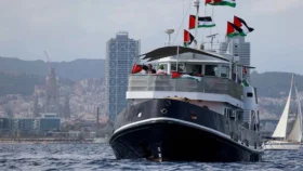 অবরোধ ভাঙতে গাজার দিকে আরও এক ফ্লোটিলার জাহাজ