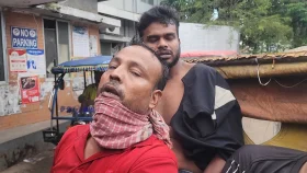 মুন্সীগঞ্জে দুই পক্ষের সংঘর্ষে  গুলিবিদ্ধ ৩, ককটেল উদ্ধার