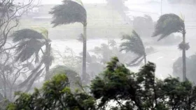 ধেয়ে আসছে শক্তিশালী বৃষ্টিবলয় ‘আঁখি’