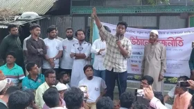 নেতায় একদিন ভোট কিনবে আর পাঁচ বছর গোলাম বানিয়ে রাখবে: হাসনাত আবদুল্লাহ