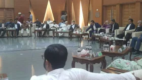 রাজনৈতিক দলগুলোর সঙ্গে ঐকমত্য কমিশনের আলোচনা শুরু