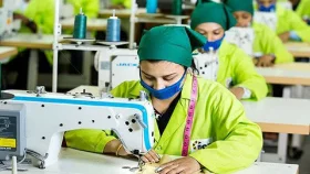 যুক্তরাষ্ট্রে বাংলাদেশের পোশাক আমদানি বেড়েছে ২৬.৬২ শতাংশ 