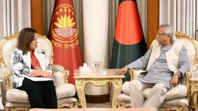 তুরস্ক সফরের আমন্ত্রণ পেলেন প্রধান উপদেষ্টা