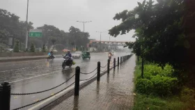 বাড়তে পারে গরমের অনুভূতি, বজ্রসহ বৃষ্টির সম্ভাবনা