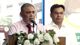 আইনের শাসন কাকে বলে দেখাতে চাই : সিইসি