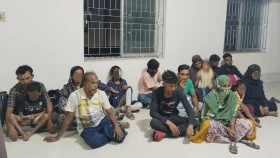 ১৬ বাংলাদেশিকে বিজিবির কাছে হস্তান্তর করলো বিএসএফ 