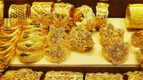 আজ যে দামে বিক্রি হচ্ছে সোনা