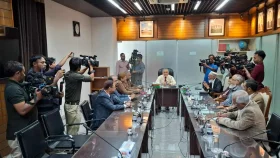 ইসির সঙ্গে বৈঠকে জামায়াতের প্রতিনিধি দল