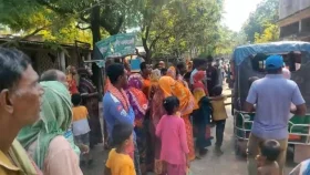 চাঁপাইনবাবগঞ্জে বিএনপির দুই গ্রুপের সংঘর্ষ, আহত ১০ 