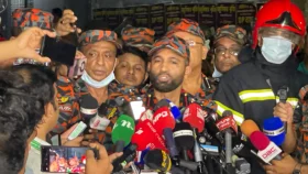 ছাদ বন্ধ থাকায় কেউ বের হতে পারেনি, বিষাক্ত গ্যাসে মৃত্যু: ফায়ার সার্ভিস