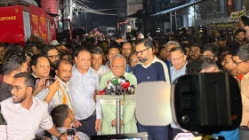 মিরপুরে অগ্নিকাণ্ড: নিহত পরিবারদের ১ লাখ টাকা করে সহায়তা দেবে বিএনপি