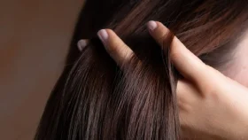 শীতকালে চুল ওঠা-ভেঙে যাওয়া রোধে  করণীয়