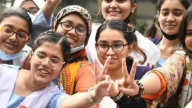 এবার অর্ধেকেরও নিচে এইচএসসি জিপিএ-৫