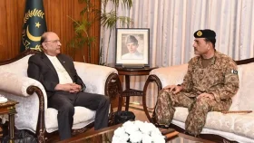 আফগানিস্তান সীমান্তে উত্তেজনা, প্রেসিডেন্টের সঙ্গে পাক সেনাপ্রধানের সাক্ষাৎ 