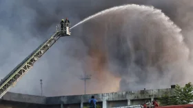 শাহজালাল বিমানবন্দরে আগুন নিয়ন্ত্রণে, ফ্লাইট কার্যক্রম শুরু